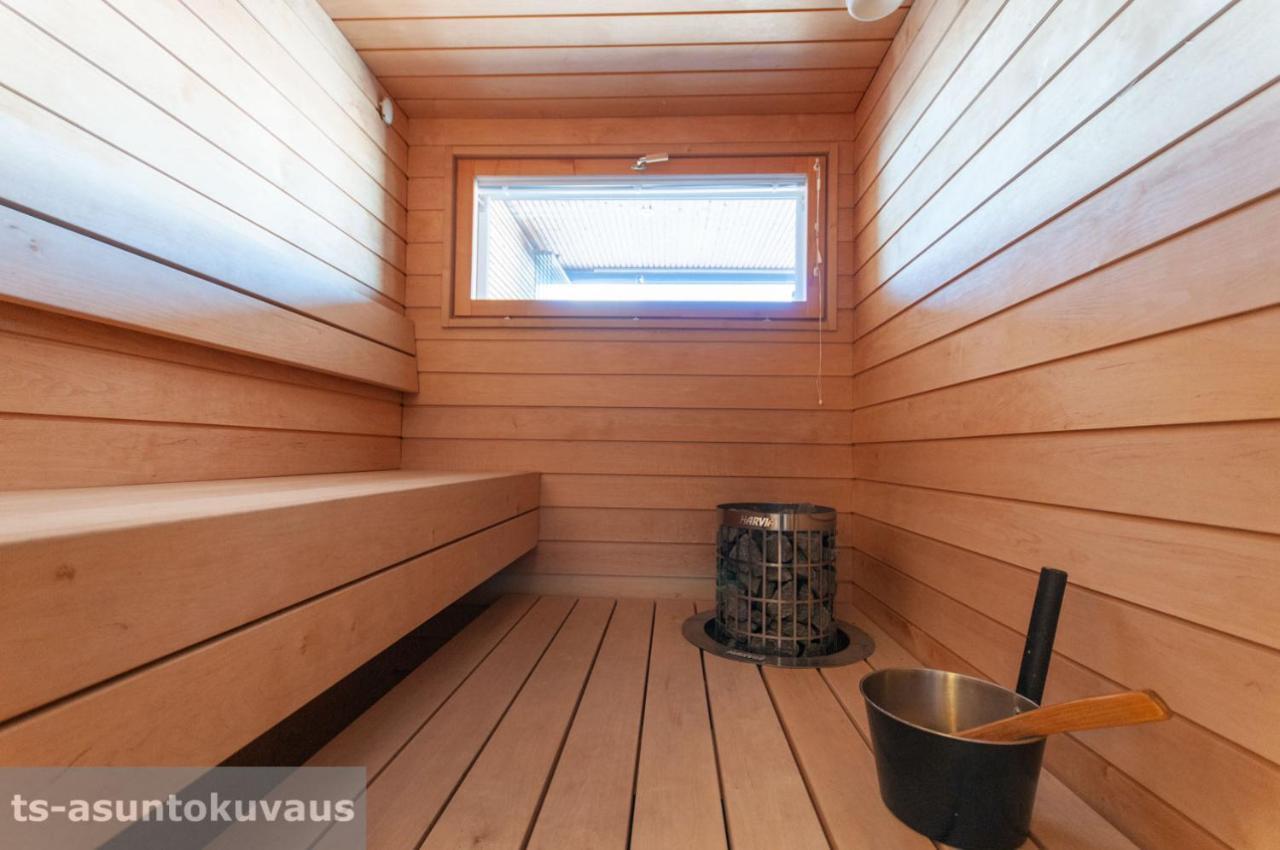 The View In With Private Balcony, Sauna, Car Park Huoneisto Turku